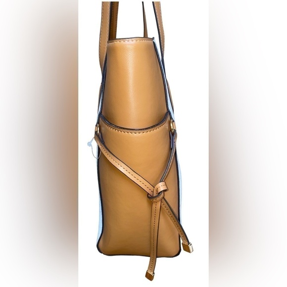 - Nwt🔥nanette Lepore Logo Double Handle Shoulder Bag - Picture 5 of 8